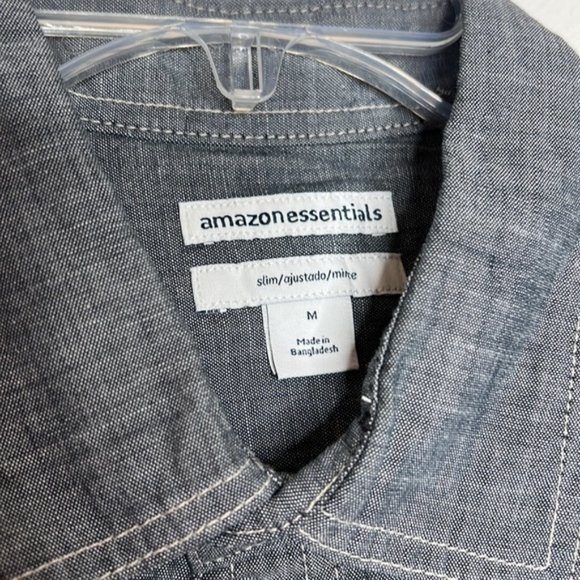 Amazon Essentials Slim Button-Down Shirt💥PRICE DROP💥 - Picture 3 of 4